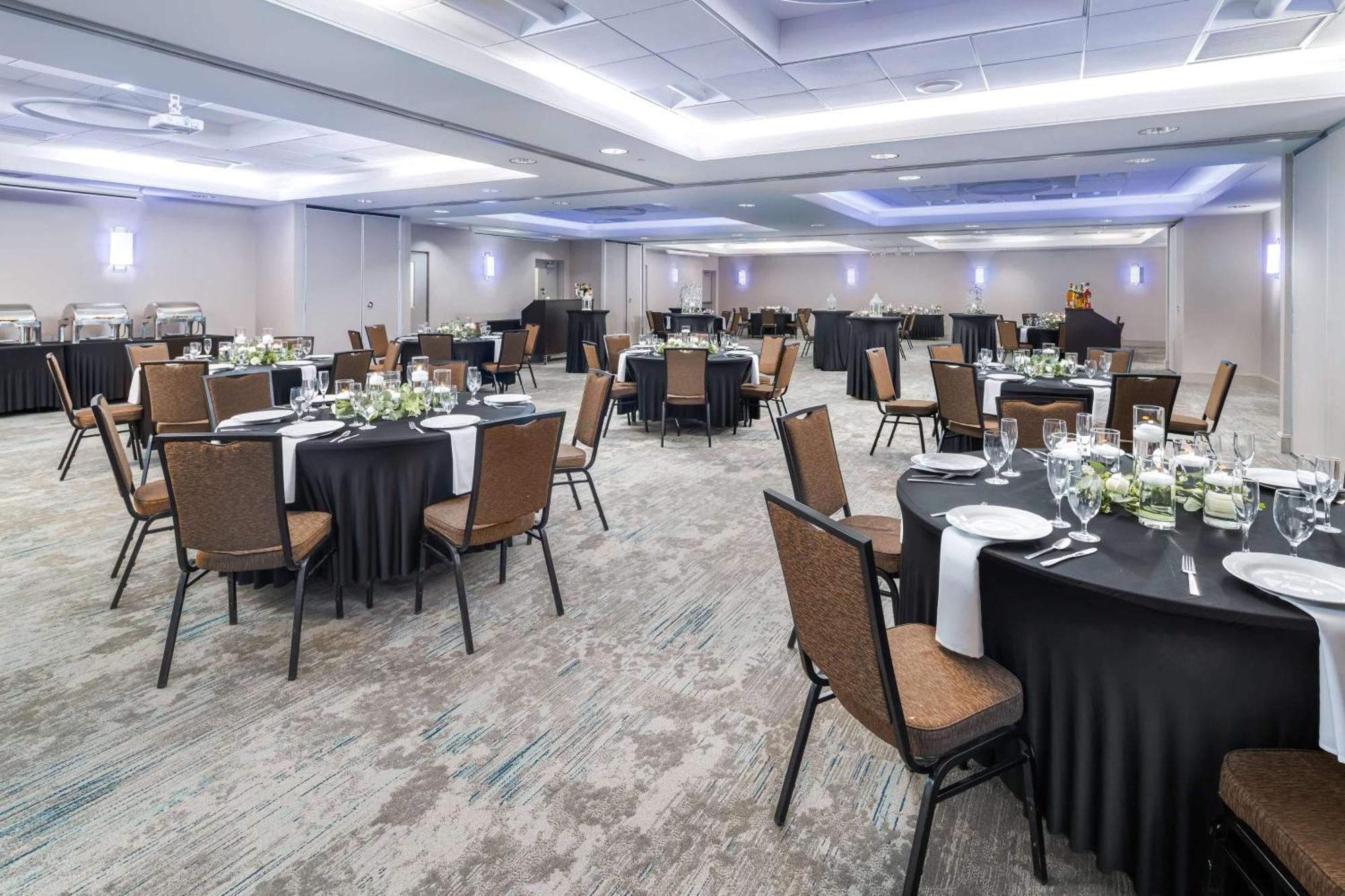 Hilton Garden Inn Рокевей Екстер'єр фото
